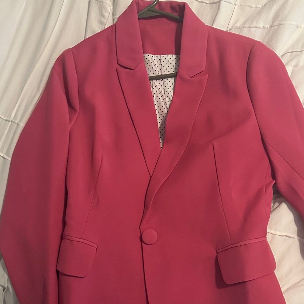 Amazon Women's Vibrant Pink Blazer